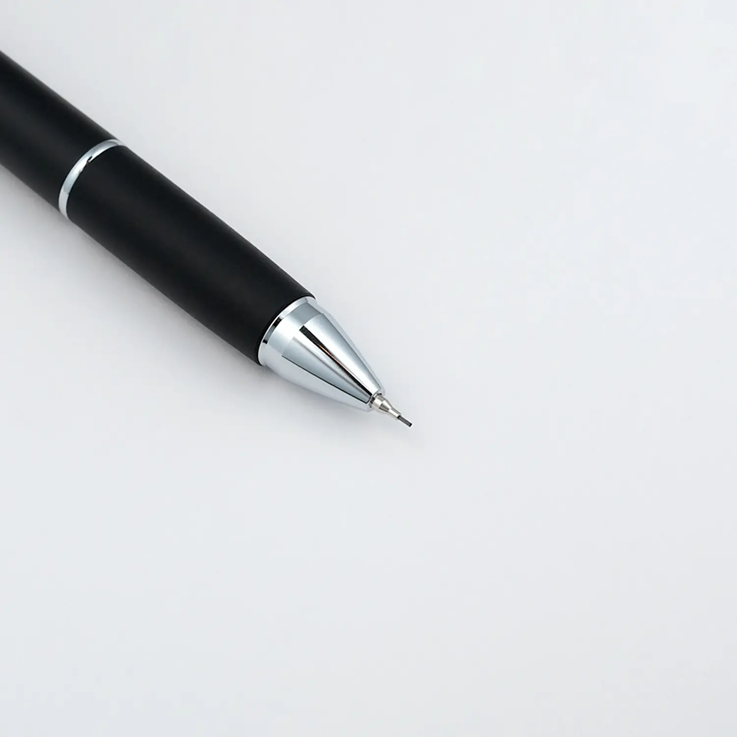 Uni Jetstream 4+1 Ballpoint Pen 0.7 mm Detail Mechanical Pencil Tip