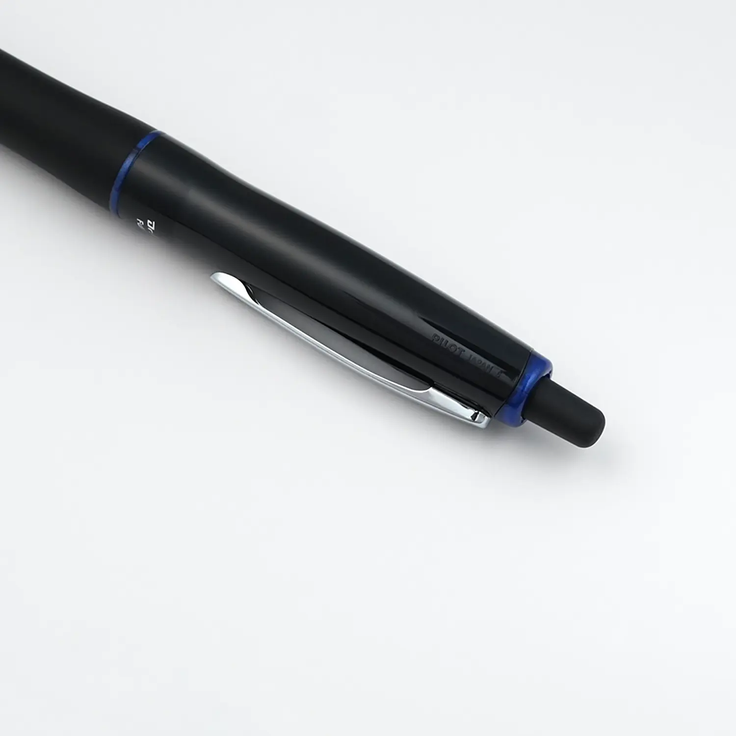 Pilot Dr. Grip Full Black Kugelschreiber 0,7 mm