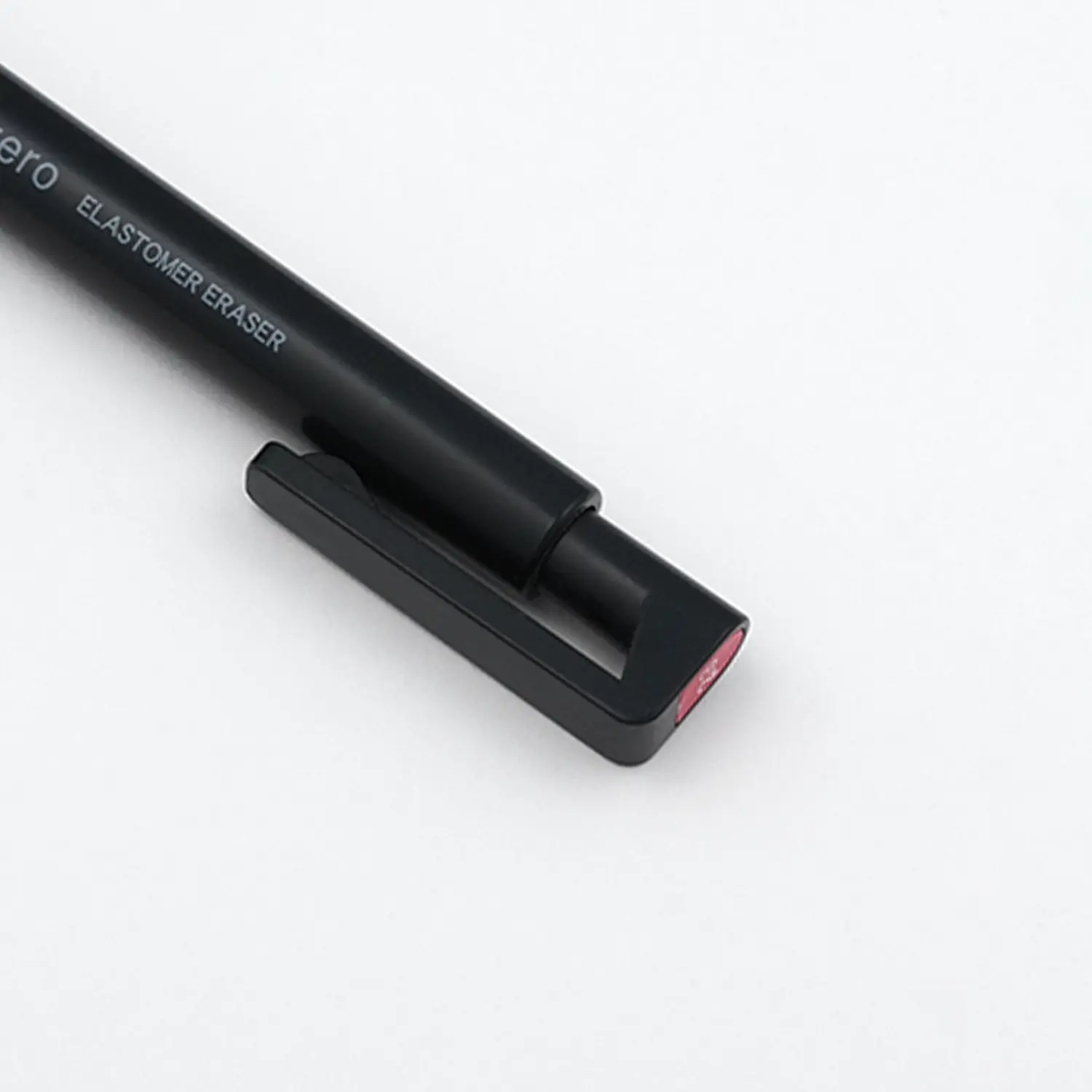 Tombow Mono Zero Radierstift Rund Detail Clip