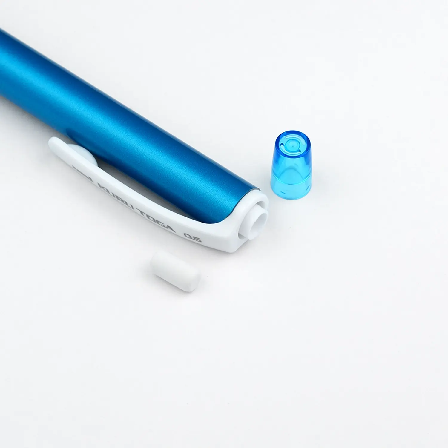 Uni Kuru Toga Mechanical Pencil 0.5 mm Detail Lead Chamber