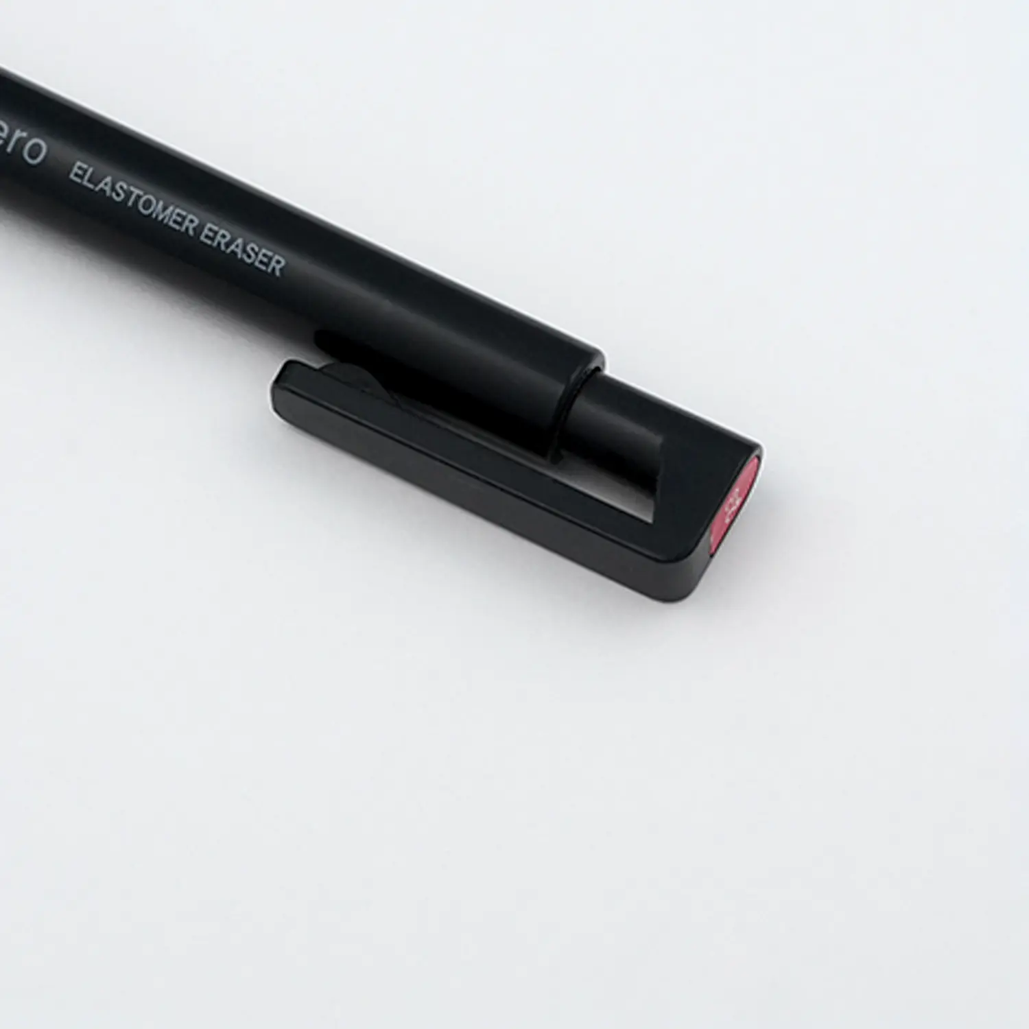 Tombow Mono Zero Radierstift Rund Detail Clip