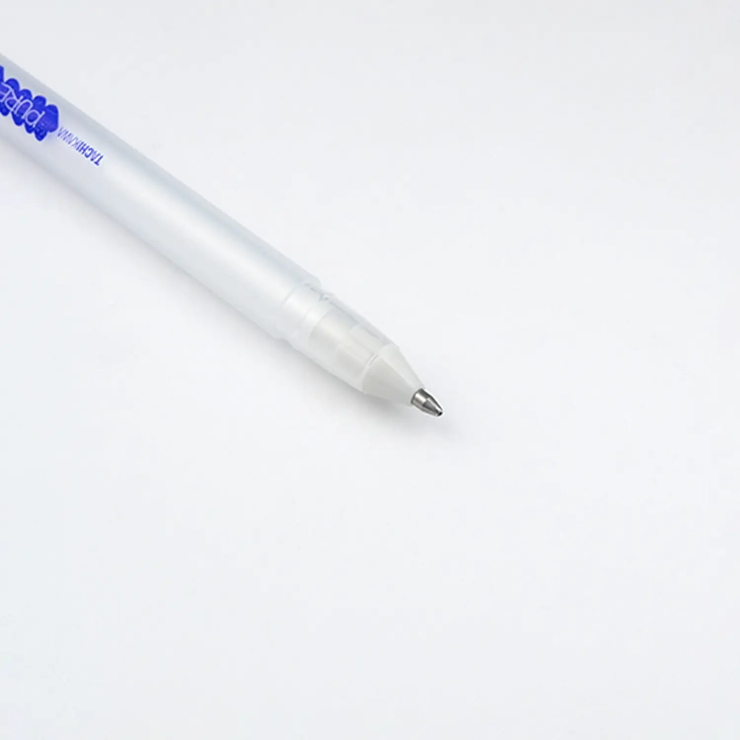 Tachikawa Pure White Pen