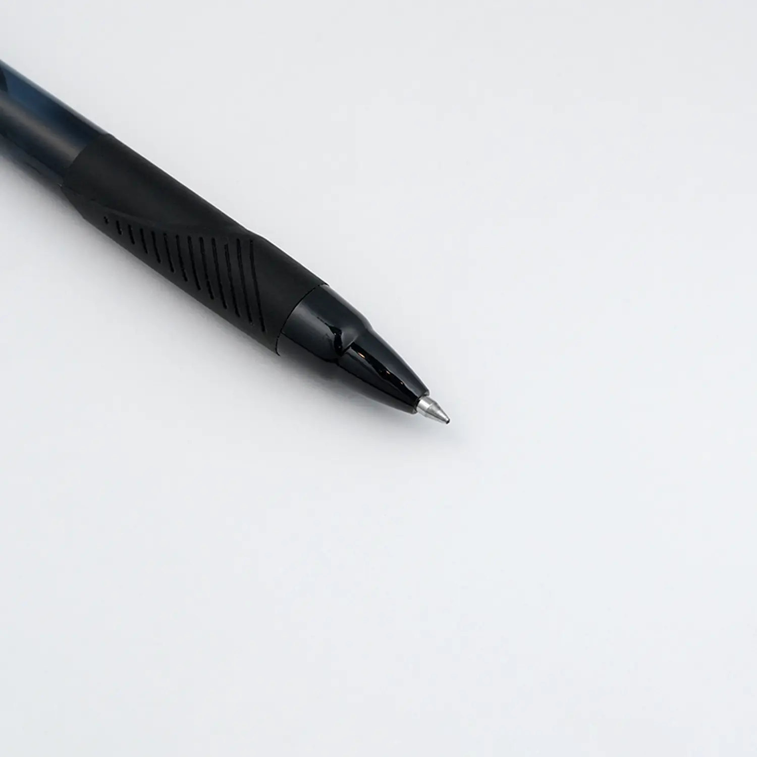 Uni-Ball Jetstream Ballpoint Pen 0.7 mm