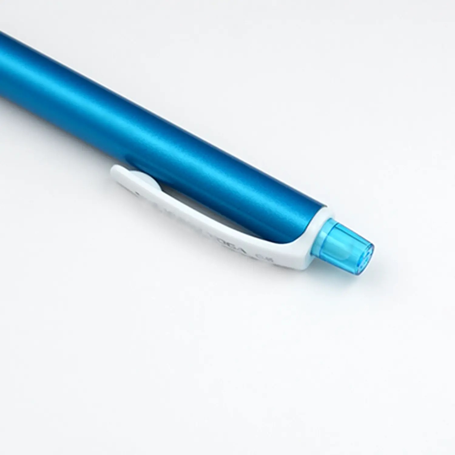 Uni Kuru Toga Mechanical Pencil 0.5 mm Detail Clip